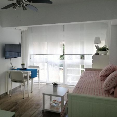 Apartamento Malagueta Playa Малага Экстерьер фото
