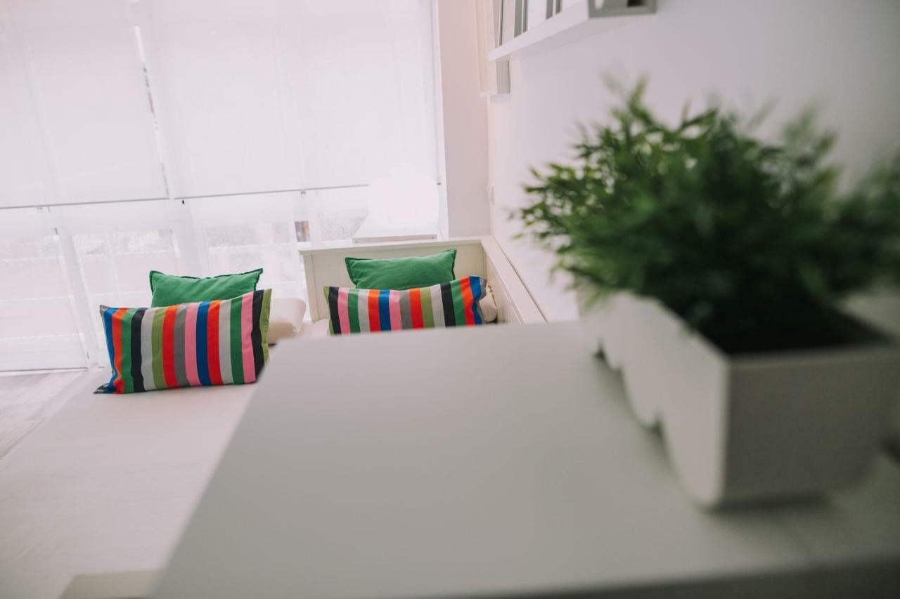Apartamento Malagueta Playa Малага Экстерьер фото