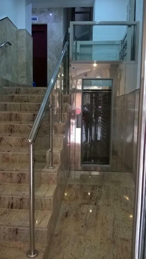 Apartamento Malagueta Playa Малага Экстерьер фото