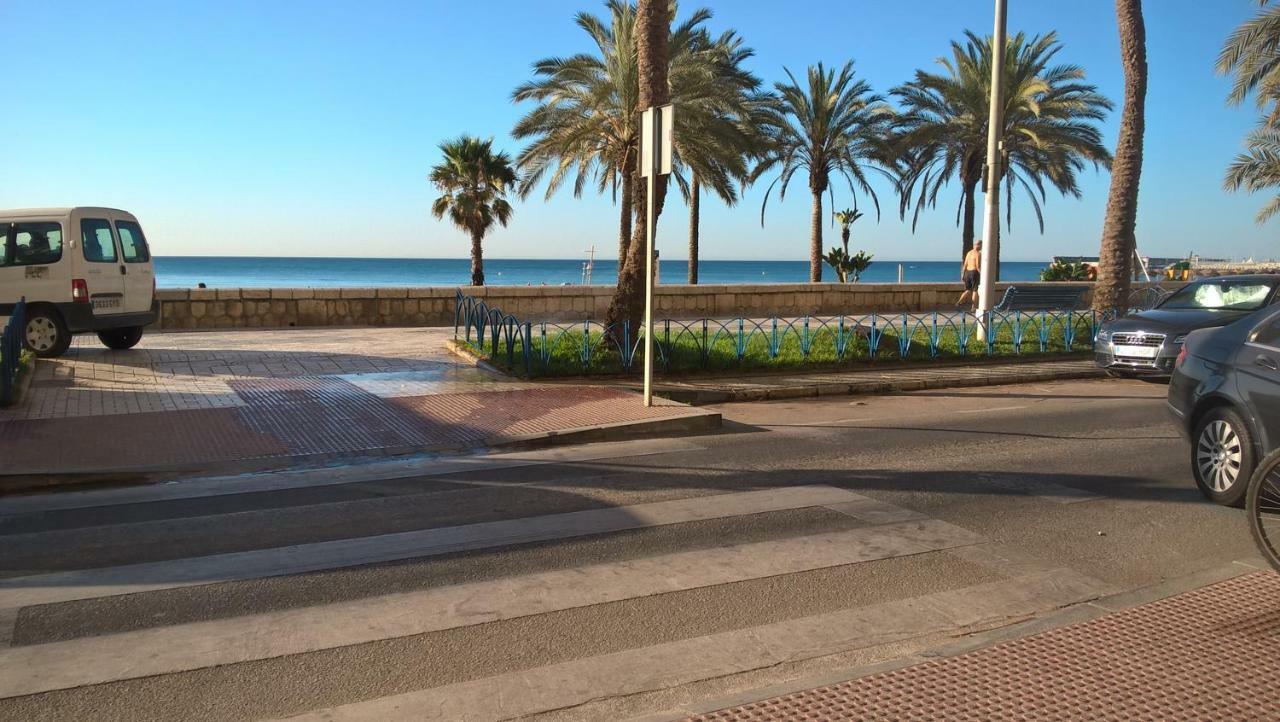 Apartamento Malagueta Playa Малага Экстерьер фото