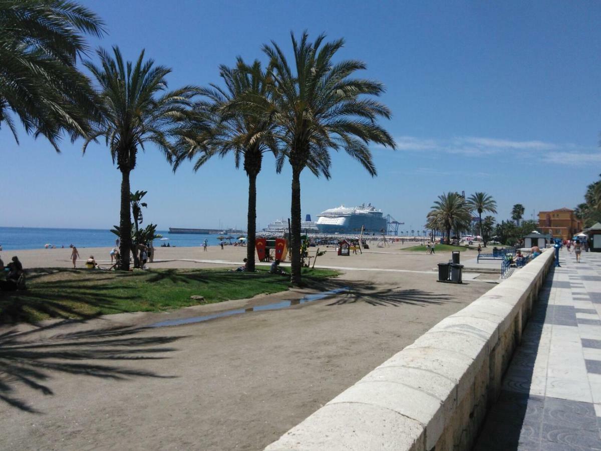 Apartamento Malagueta Playa Малага Экстерьер фото