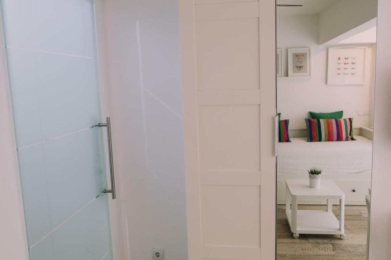 Apartamento Malagueta Playa Малага Экстерьер фото